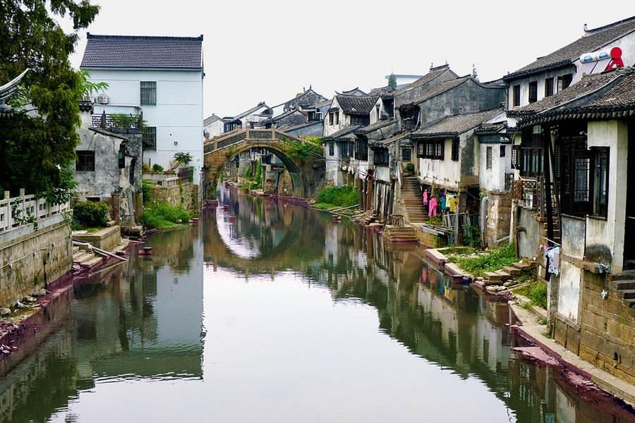 迷失在黑洞里