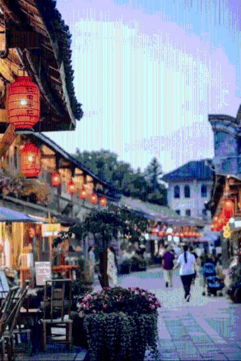 时尚拼接牛仔裤